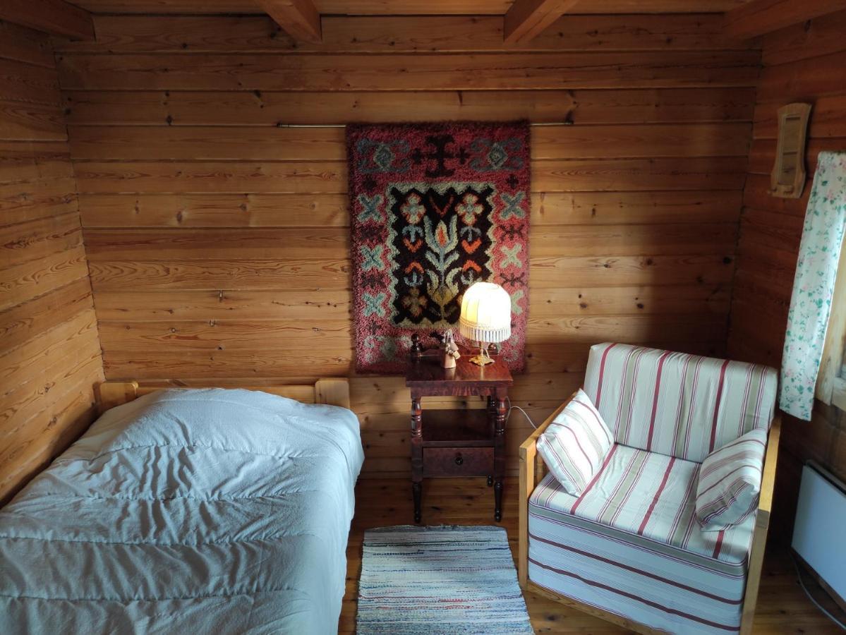 Old Finnish Lakeside Cottage With Sauna أولو المظهر الخارجي الصورة